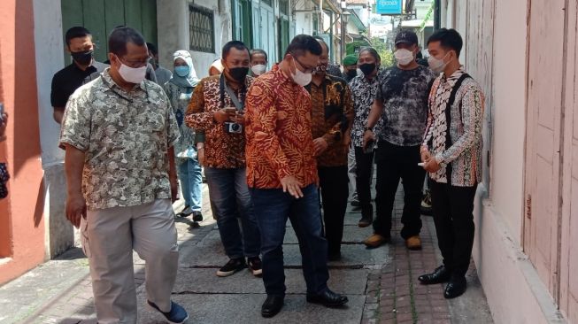 Pelaku Usaha Keluhkan Akses Jalan Kampung Wisata Batik Kauman, Ini Jawaban Gibran