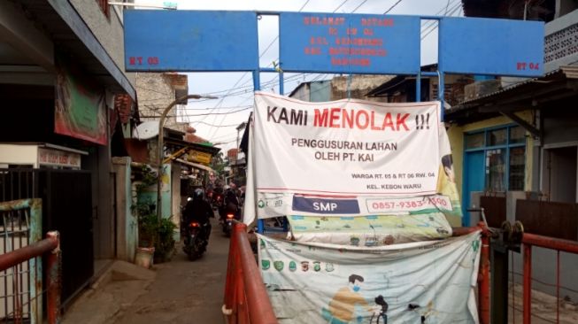  Warga Jalan Anyer Dalam, Kebonwaru, Kota Bandung, tengah berjuang dari ancaman penggusuran. [Suara.com/ Muh Dikdik RA]