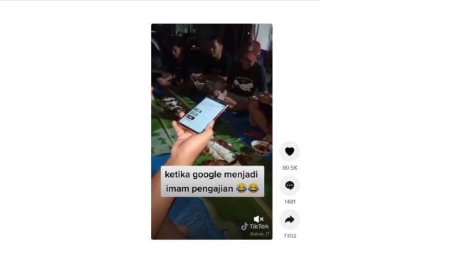 Google Assistant pimpin doa bersama. [TikTok]