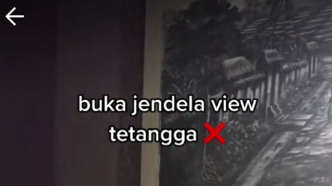 Wanita Pamer Pemandangan di Luar Jendela Kamar, Publik: Pasti Berisik Banget