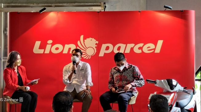 Lion Parcel Akan Modifikasi Motor Listrik Gesits Sesuai Kebutuhan Kurir