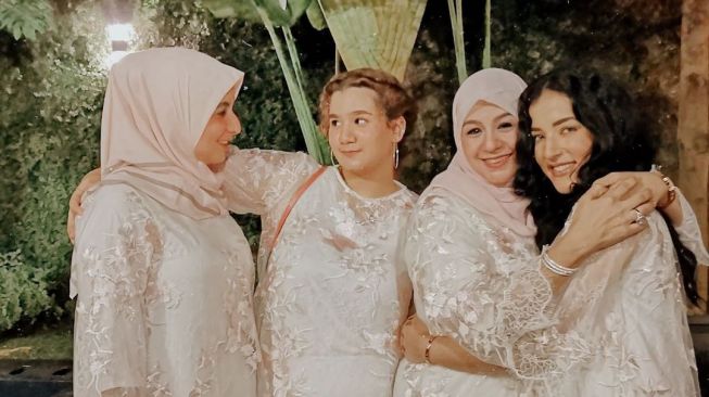 4 Potret Kebersamaan Chef Afaf Syifa dan Tasya Farasya yang Ternyata Adik Kakak