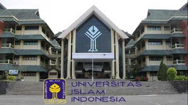 Universitas Islam Indonesia. [infopendaftaranpenerimaanonline]