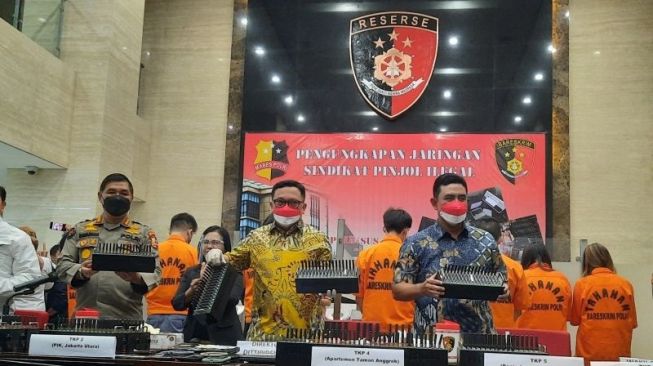 Bareskrim Polri Sita Uang Rp 217 Miliar dari Bos Pinjol Ilegal