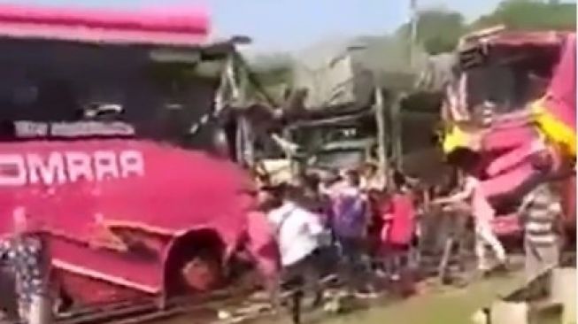 Kecelakaan di Tol Tangerang-Merak, Rombongan Peziarah Berangkat Naik 9 Bus