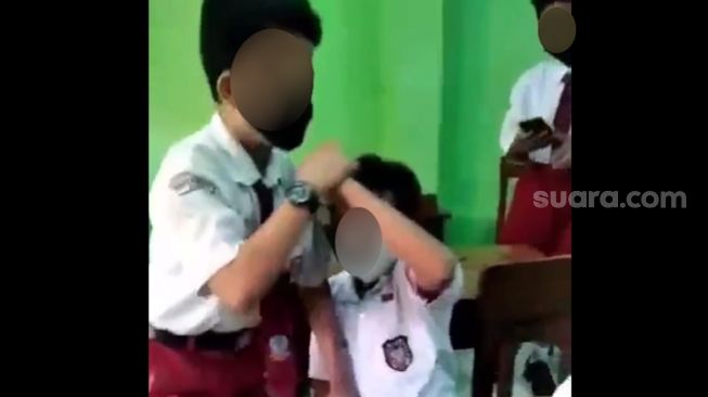 Viral Video Siswa SD Dibully, Orang Tua Pelaku Diduga Mendukung