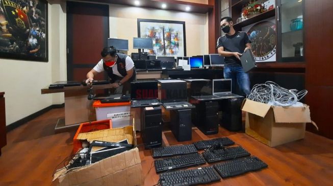 Omzet Rp 3,25 M per Bulan, Pinjol Ilegal di Pontianak Gaet 1.600 Nasabah