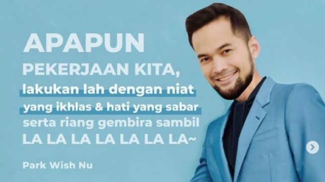 Potret Kocak Teuku Wisnu Tiru Drama Hometown Cha-Cha-Cha. [Instagram/teukuwisnu]