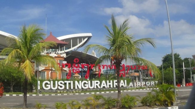 Waspada Virus Covid-19 Omicron Bandara Ngurah Rai Bali Siapkan Fasilitas Khusus