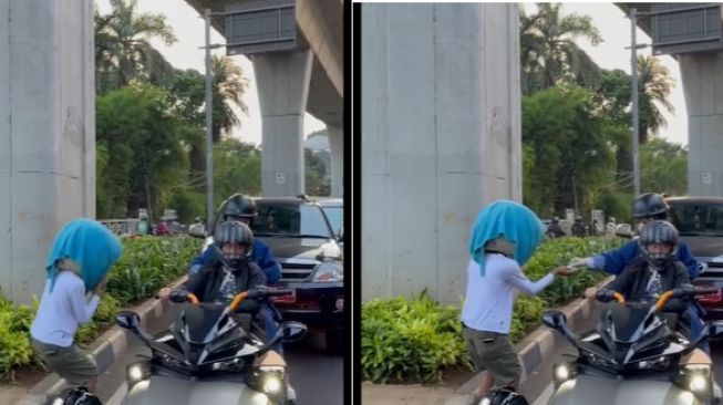 Ustaz solmed bagi-bagi uang ke pengamen jadi sorotan publik (Instagram)