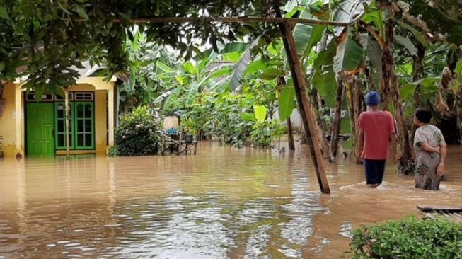 BMKG: Waspadai Potensi Banjir Hingga Badai Tropis di Jateng Selatan