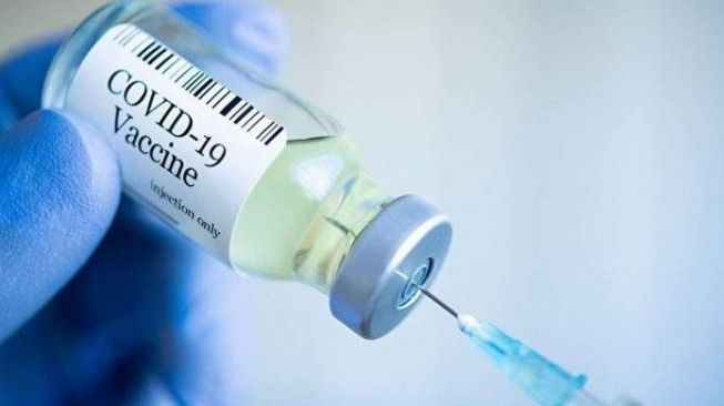 Epidemiolog: Penurunan Kasus Aktif Bukti Vaksin Efektif dan Aman
