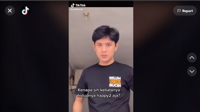 Gegara Mirip Kim Seon Ho, Lelaki di TikTok Ini Malah  Diminta Warganet Klarifikasi