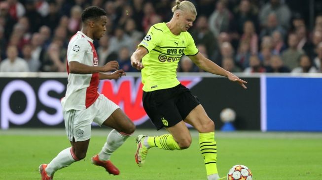 Hasil Liga Champions: Haaland Mejan, Dortmund Dibantai Ajax 4-0