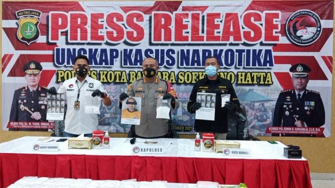 Polres Bandara Soetta Gagalkan Penyelundupan Tiga Kilogram Sabu