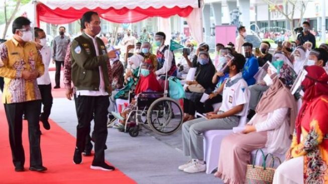 Capaian Vaksinasi di Kalsel Baru 34,37 Persen, Presiden Jokowi Minta Dipercepat