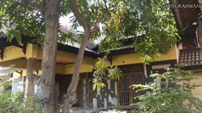 Viral Potret Rumah Mewah yang Terbengkalai (YouTube)