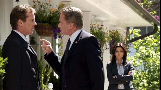 Sinopsis The Sentinel: Aksi Michael Douglas Jadi Agen Secret Service