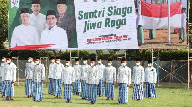 Hari Santri Nasional, Sekda Jateng: Santri Berperan Besar dalam Kehidupan Bermasyarakat