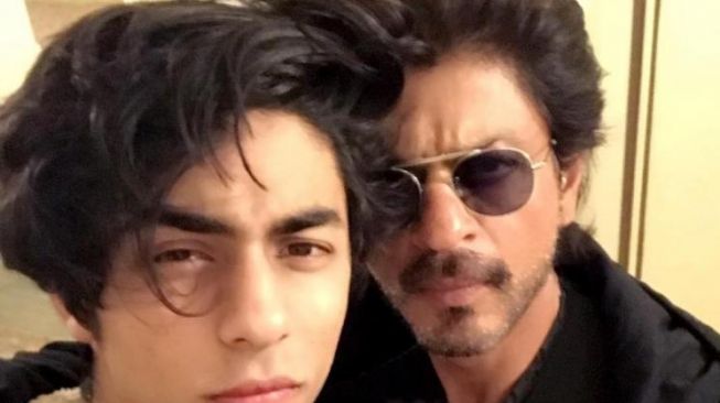 Shah Rukh Khan dan Aryan Khan (Instagram/@iamsrk)