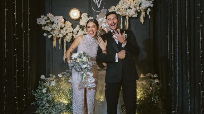 Jessica Iskandar dan Vincent Verhaag. [Instagram]