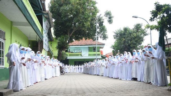 Hari Santri, GP Ansor Kabupaten Bekasi Ziarah, Silahturahmi Gereja dan Klenteng