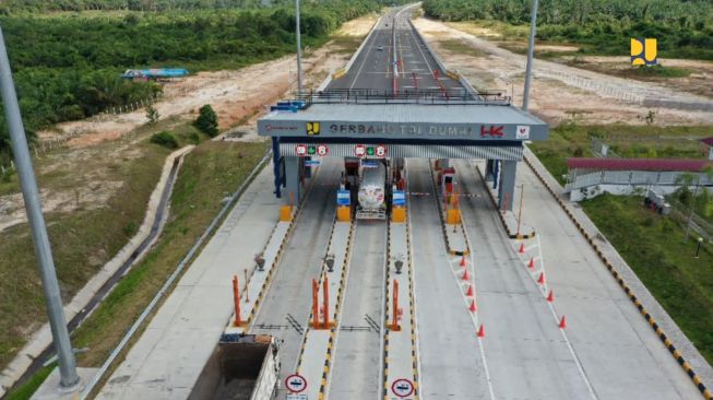 Kementerian PUPR Lakukan Penilaian Jalan Tol dan Rest Area Pekanbaru- Dumai