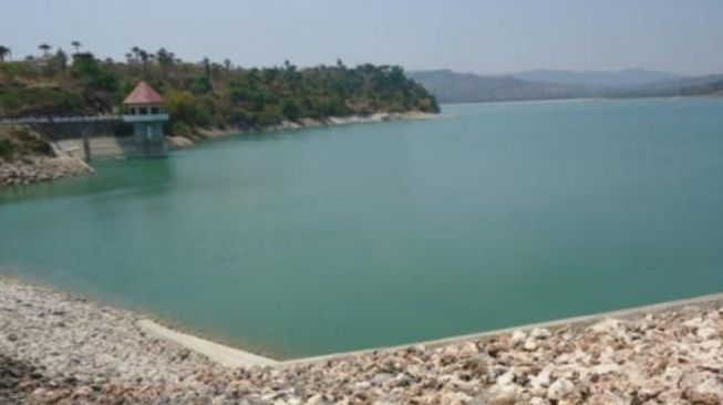 Pengerjaan Proyek Waduk Jokowi Terhenti, Akibat Warga Blokir Jalan