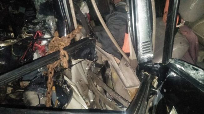 Tabrakan dengan Truk di Jalan Lintas Sumatera, 5 Penumpang Minibus Tujuan Padang Tewas