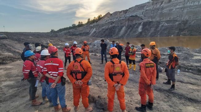 Longsor di PT Kaltim Batu Manunggal, Dua Pekerja Tambang Hilang Tertimbun