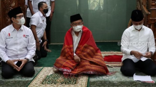 Jusuf Kalla Bantah Pernyataan Yaqut: Kemenag Bukan Hadiah untuk NU Saja