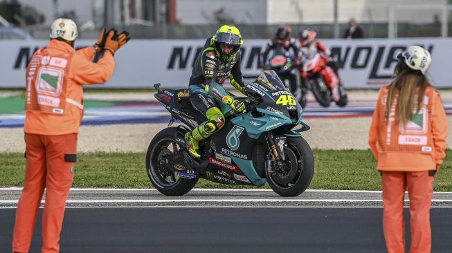 Bukan 9 Gelar Juara, Ini Prestasi Terbesar Valentino Rossi di MotoGP