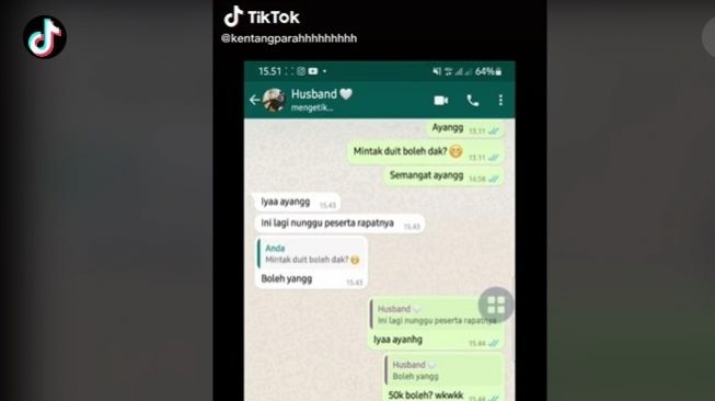 Minta Uang Rp 50 ribu ke Suami untuk Beli Bakso dan Pulsa, Wanita Ini Malah Diceramahi. [Foto: tangkapan layar TikTok]