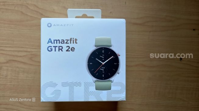 Amazfit GTR 2e. [Suara.com/Dicky Prastya]