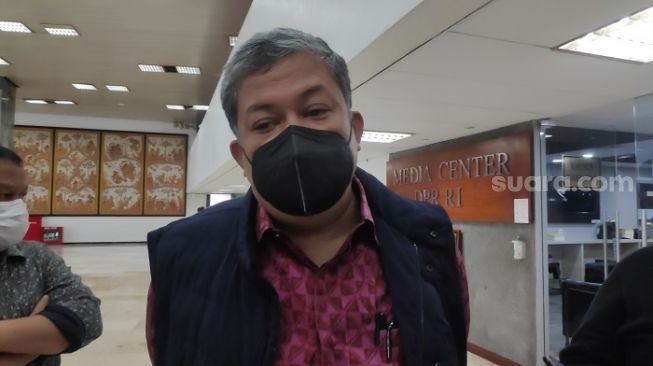 Wakil Ketua Umum DPP Partai Gelora Fahri Hamzah di Kompeks Parlemen. (Suara.com/Bagaskara)