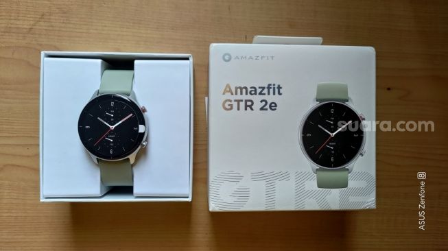 Amazfit GTR 2e Smartwatch Gris