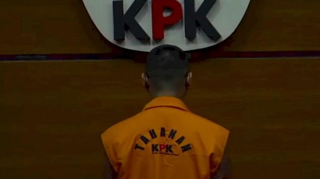 Adik Bupati Agung Tersangka Gratifikasi, KPK Kembali Periksa Dua ASN Pemkab