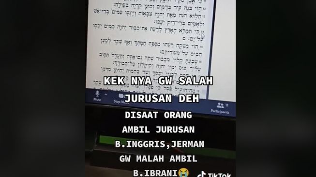 Mahasiswa pusing mikir judul skripsi dan merasa salah jurusan (tiktok)