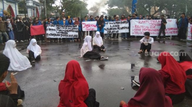 Peringati Sumpah Pemuda, Mahasiswa: Jokowi Gagal