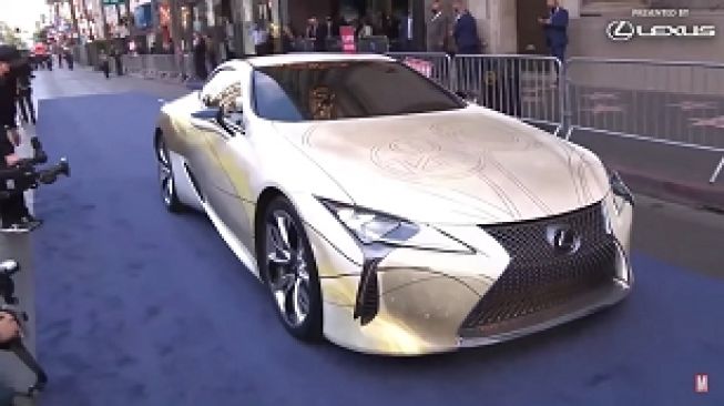 Meriahkan Acara Red Carpet Superhero Eternals Marvel, Lexus Luncurkan 10 Model Baru