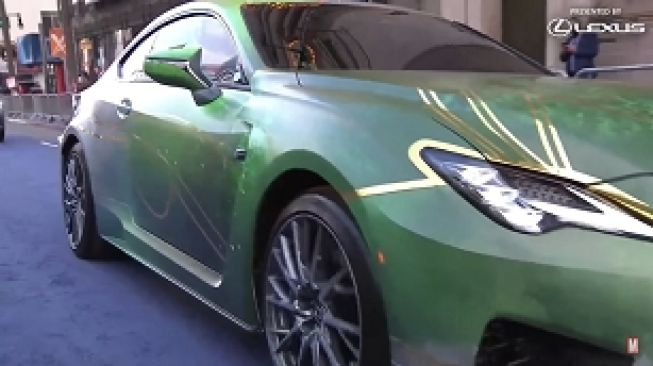 Lexus RC F [screenshot YouTube: Lexus].