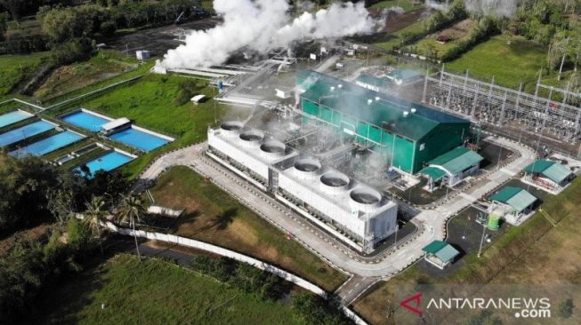 Ilustrasi pembangkit energi geothermal