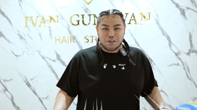 Salon baru Ivan Gunawan. [YouTube/Ivan Gunawan]