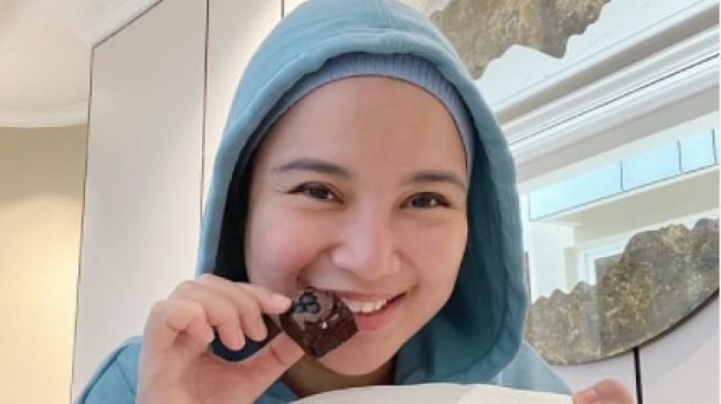 Potret Seleb Istri Pejabat Tanpa Makeup (instagram/@sonyafatmala)