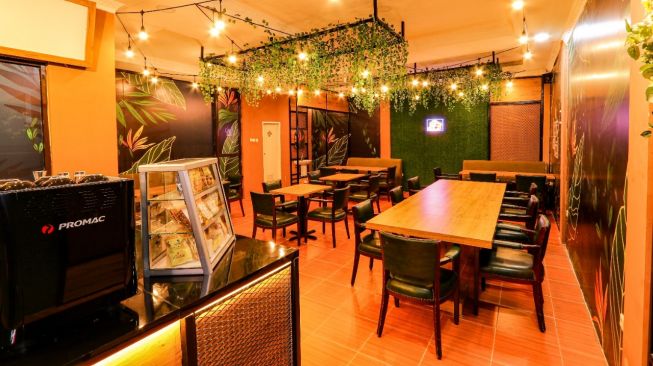 Review Restoran: Green Cozy Foodcourt Cirendeu, Tempat Nongkrong Seru dengan Pilihan Kuliner Beragam