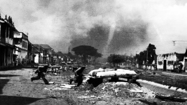 Sejarah Peristiwa Bandung Lautan Api, Perlawanan Terhadap Tentara Sekutu