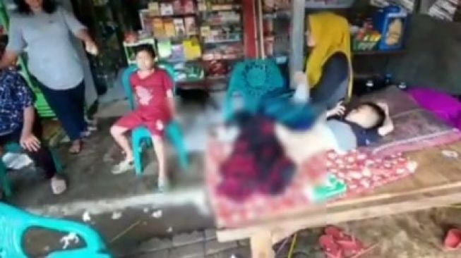 Bocah Tiba-tiba 'Disunat Jin' Warga Kampung Babakan Mustika Sari Bekasi Geger