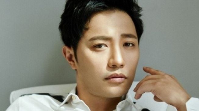 Jin Goo [Soompi]