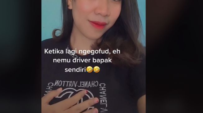 Pesan Makanan Lewat Ojek Online, Wanita Syok Lihat Wajah Sopirnya (TikTok)