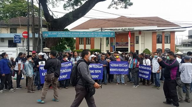 Masih Didukung 57 Ribu Mitra, Tim Kuasa Hukum EDCCash Jawab Soal Aksi Massa di PN Bekasi